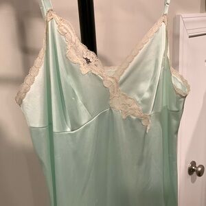 Vintage Slip